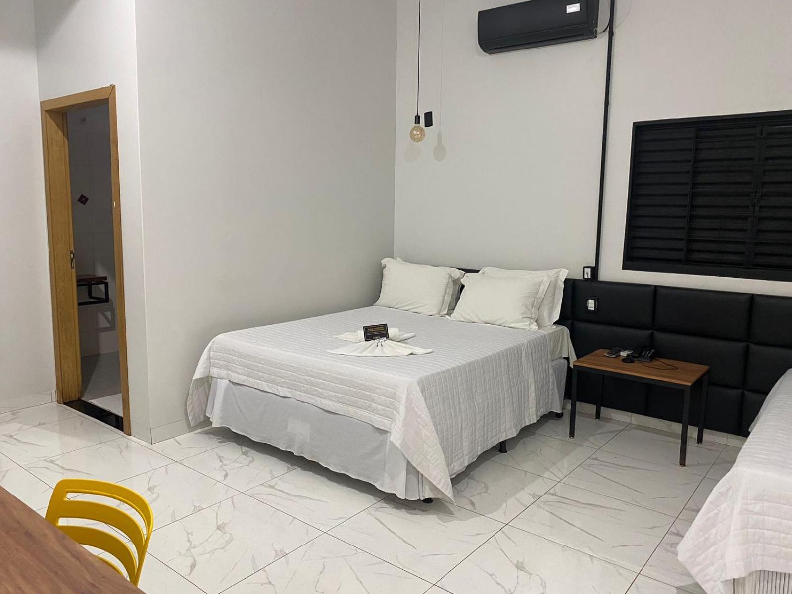 Hotel Avenida Plaza Querencia  Bagian luar foto